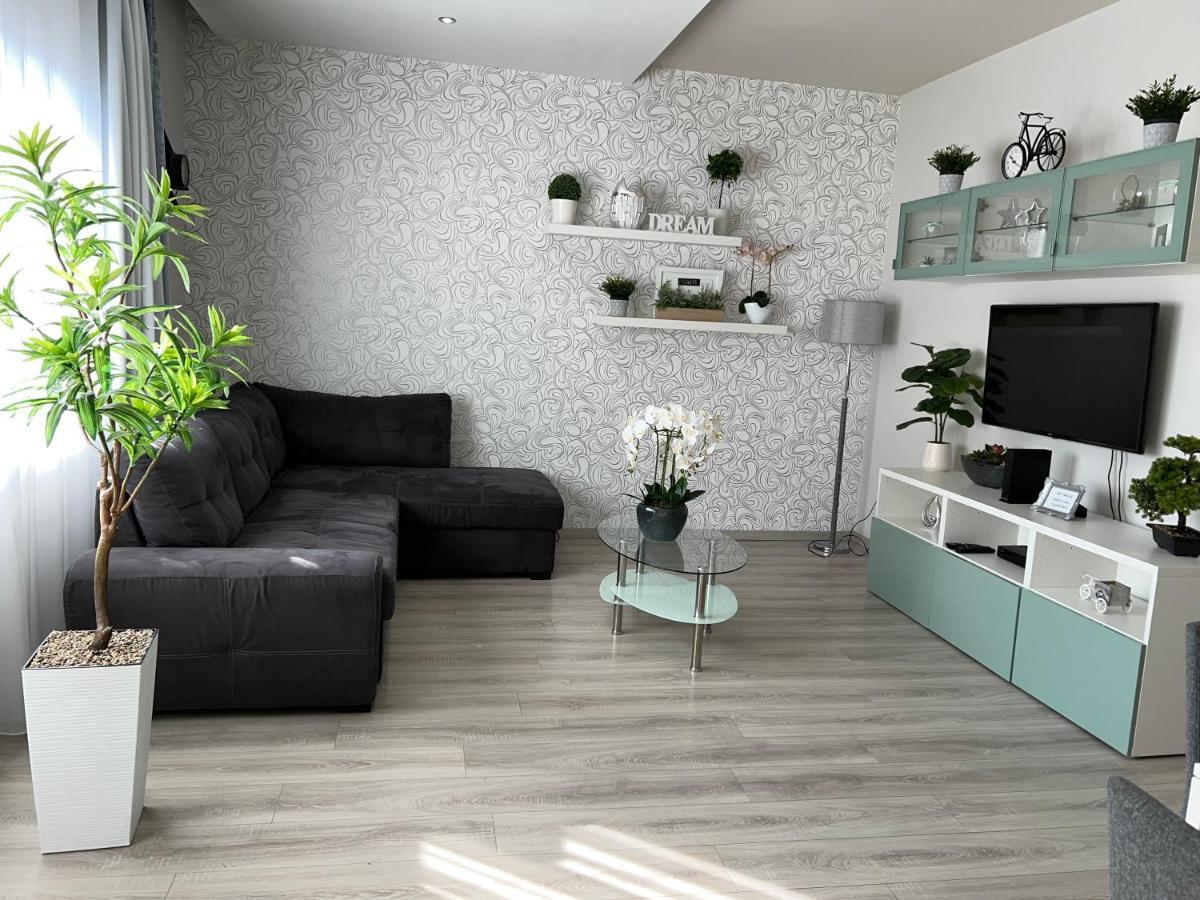 Downtown Dream Apartmans Szeged Exterior photo